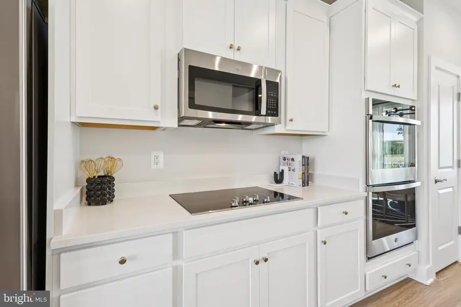 3754 District Dr, Woodbridge, VA 22193 - #3