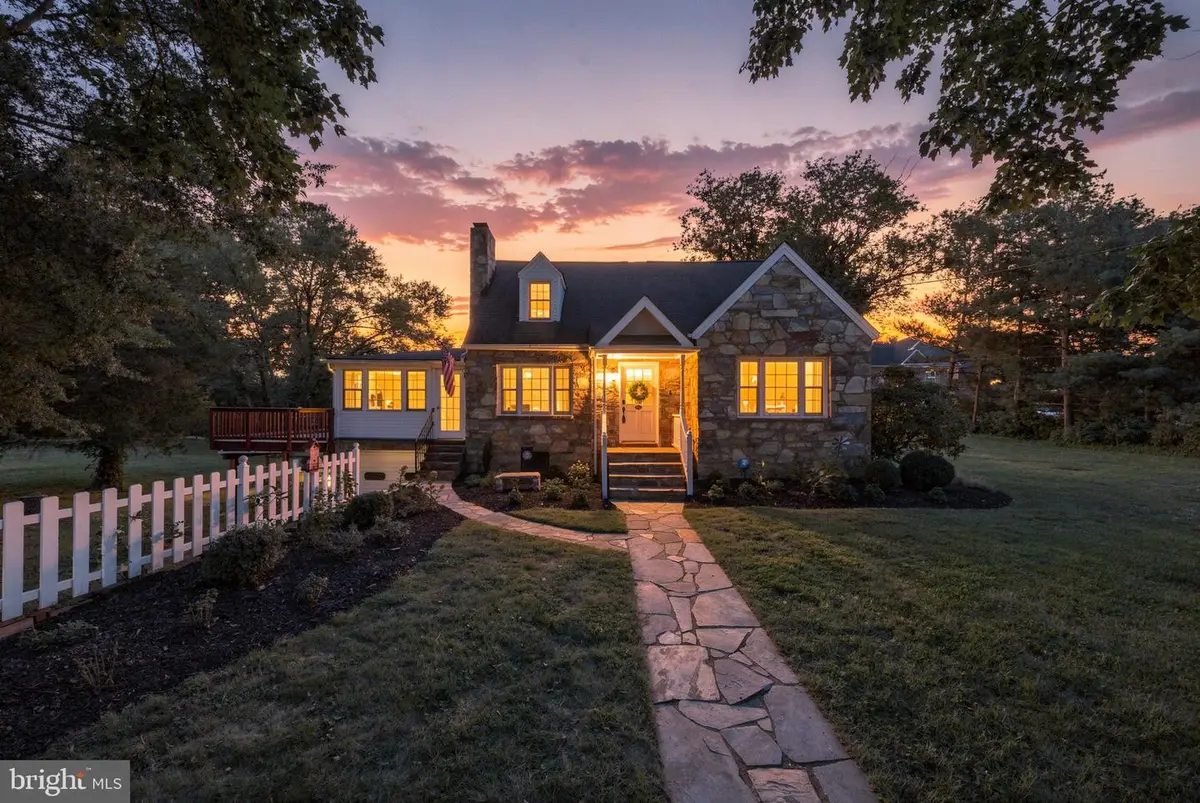 14708 Vint Hill Rd, Nokesville, VA 20181 - #1