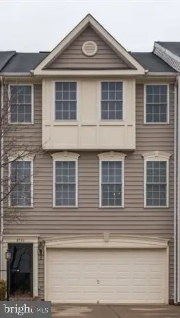 8736 Phipps Farm Way, MANASSAS, VA 20109