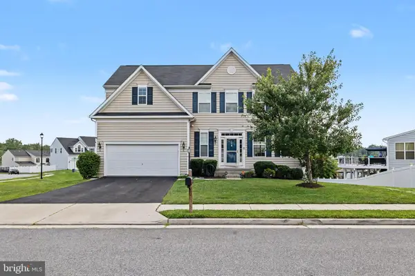 15801 Aerial View Rd, WOODBRIDGE, VA 22193