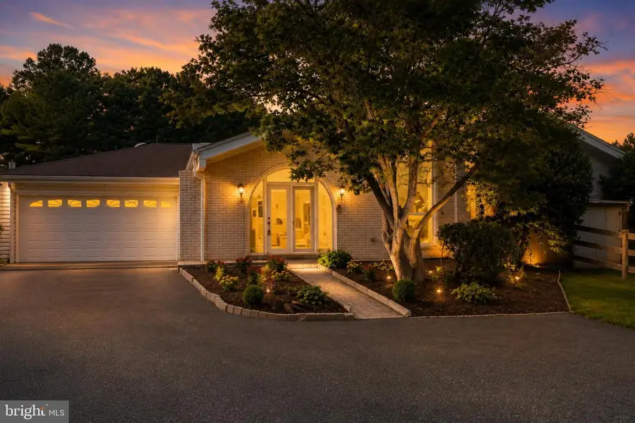 10108 Baileysburg Ln, Nokesville, VA 20181 - #2