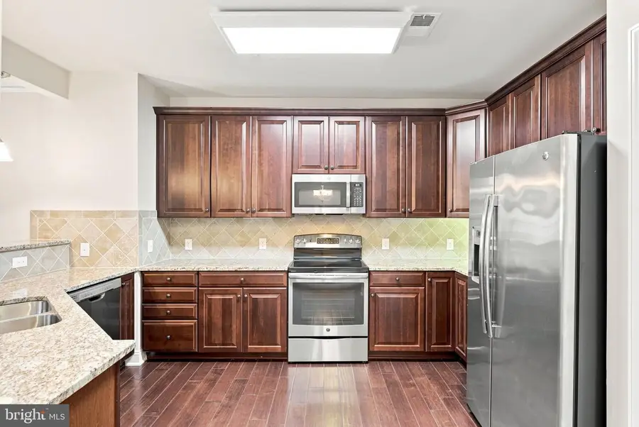15100 Heather Mill Ln, Haymarket, VA 20169 - #3