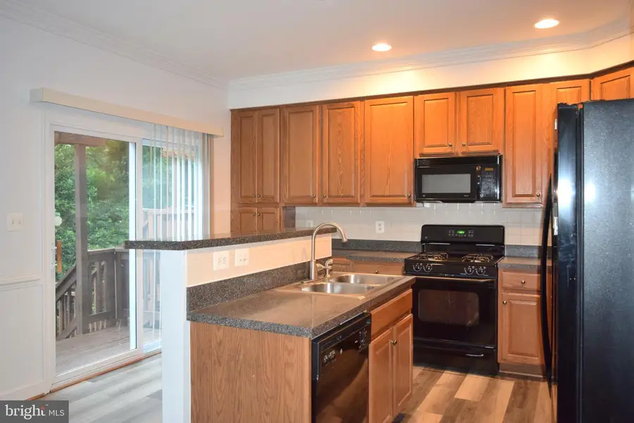 15435 Binder Ct, Woodbridge, VA 22193 - #2