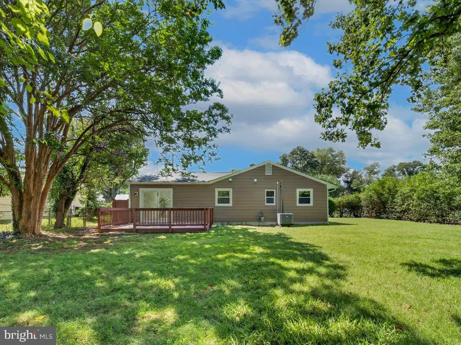 14209 Mount Pleasant Dr, Woodbridge, VA 22191 - #2