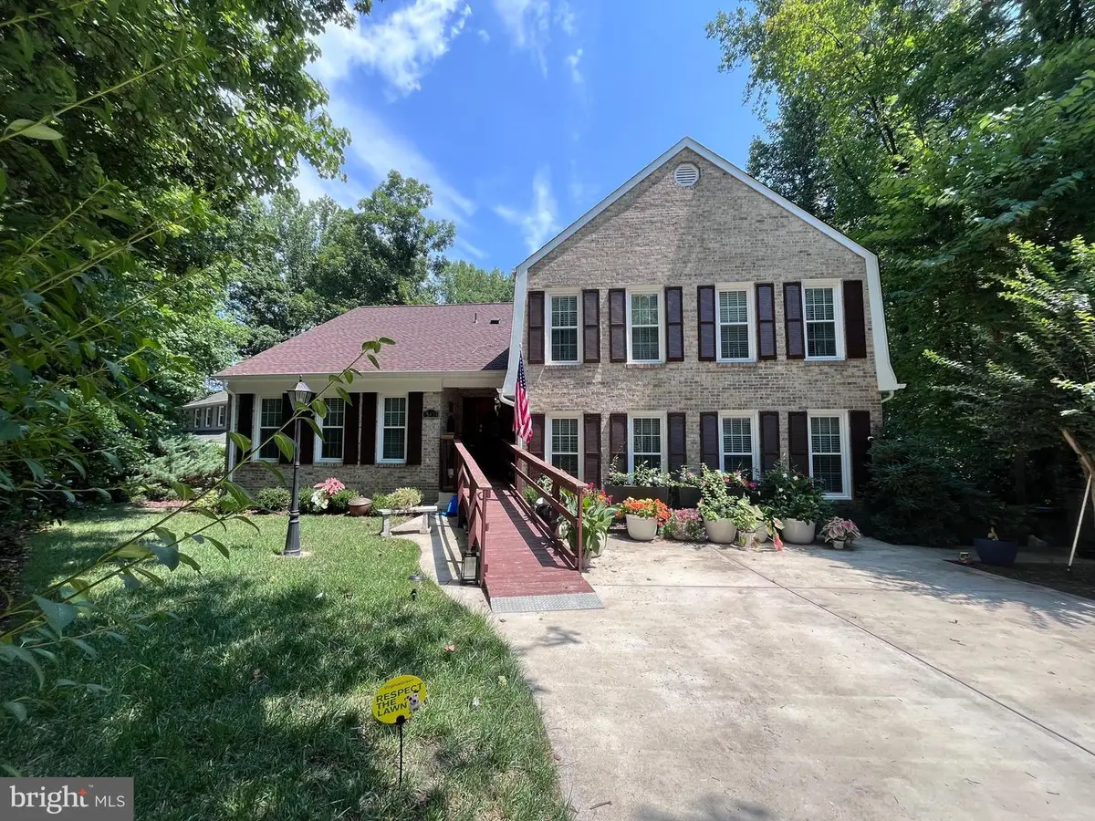15437 Silvan Glen Dr, Dumfries, VA 22025 - #1