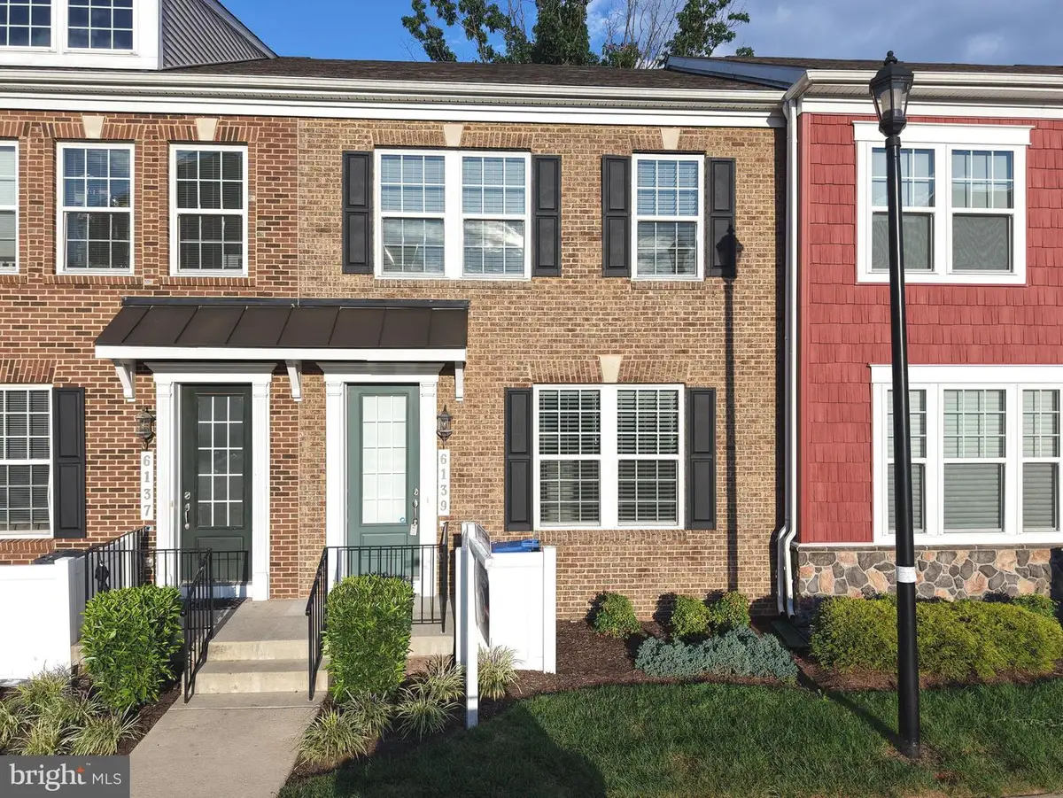 6139 Camerons Ferry Dr, Haymarket, VA 20169 - #1