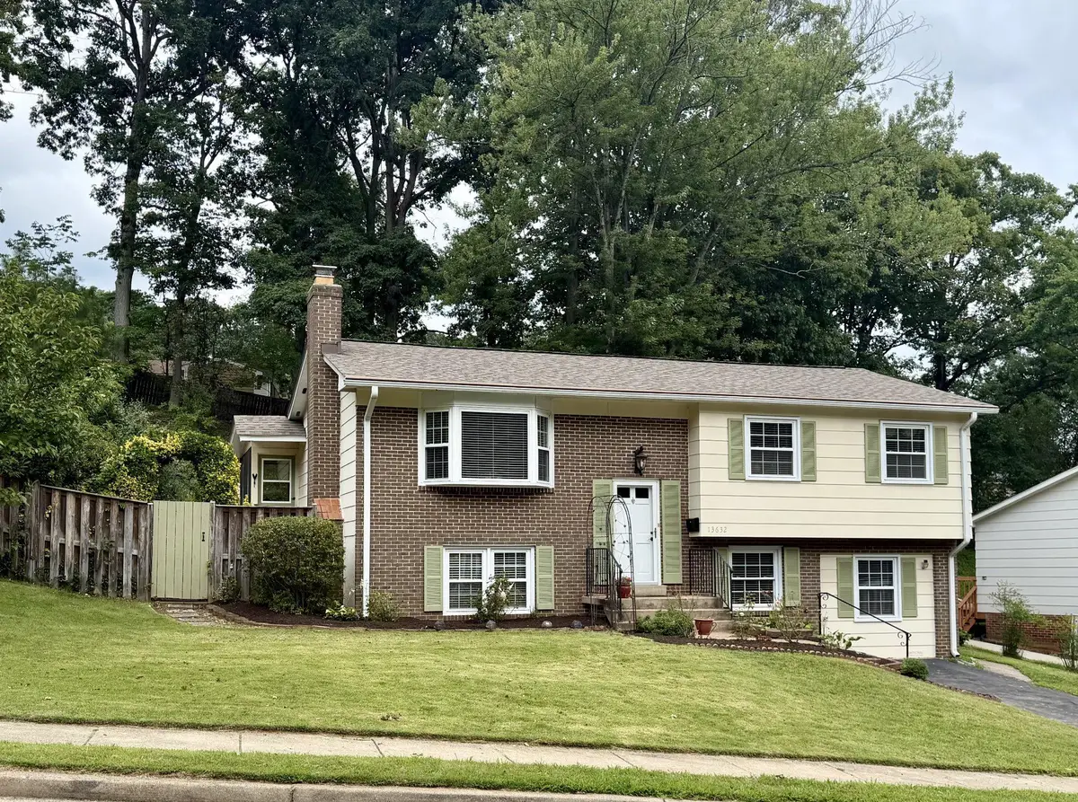 13632 Kingsman Rd, Woodbridge, VA 22193 - #1