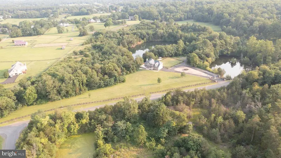 1101 Mountain Rd, Haymarket, VA 20169 - #2