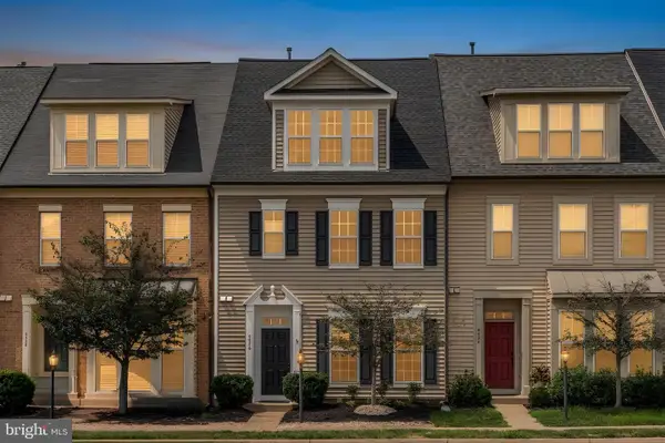 9326 Alvyn Lake Cir, BRISTOW, VA 20136