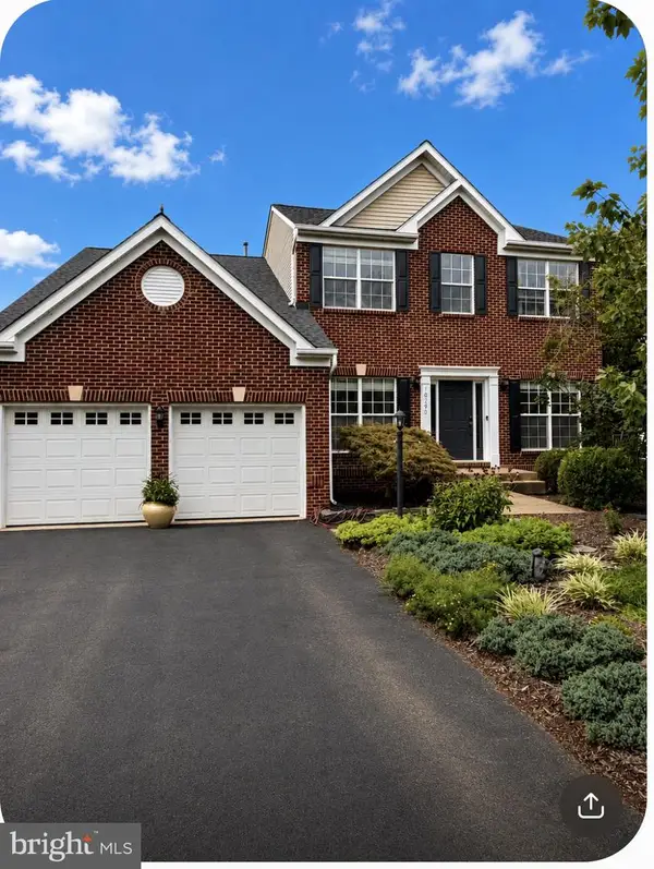10190 Breezeway Dr, NOKESVILLE, VA 20181
