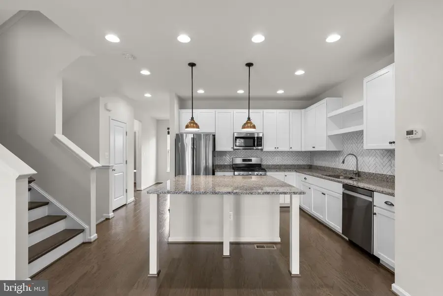 8211 Handsome Joe Ln, Manassas, VA 20111 - #3