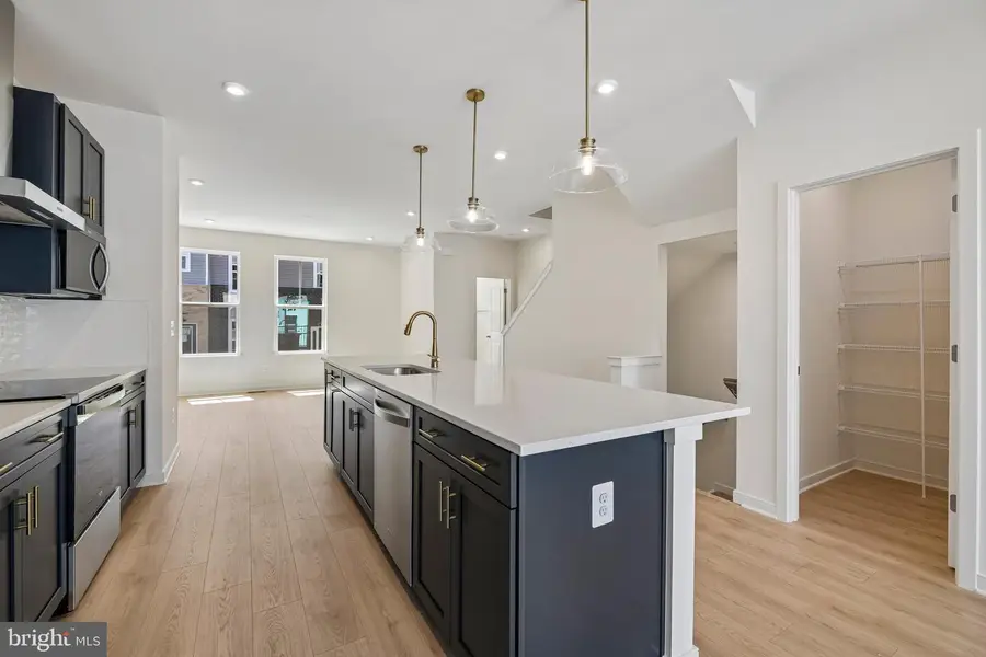 18018 Alicia Ave, Dumfries, VA 22026 - #3
