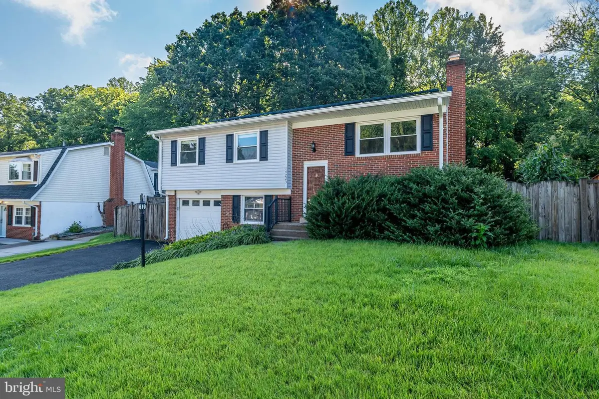 14223 Lindendale Rd, Woodbridge, VA 22193 - #1