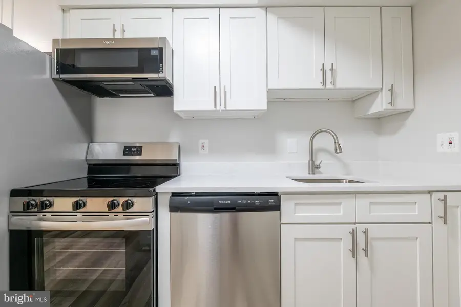 14585 Earlham Ct, Woodbridge, VA 22193 - #3