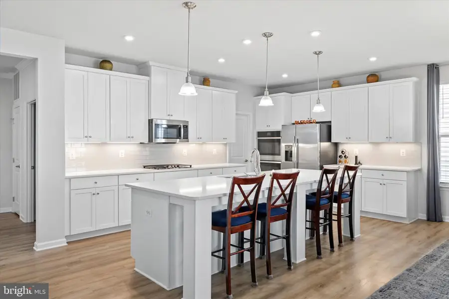 12528 Southington Dr, Woodbridge, VA 22192 - #3