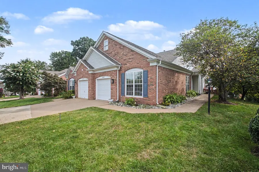 12247 Seaford Ct, Woodbridge, VA 22192 - #3