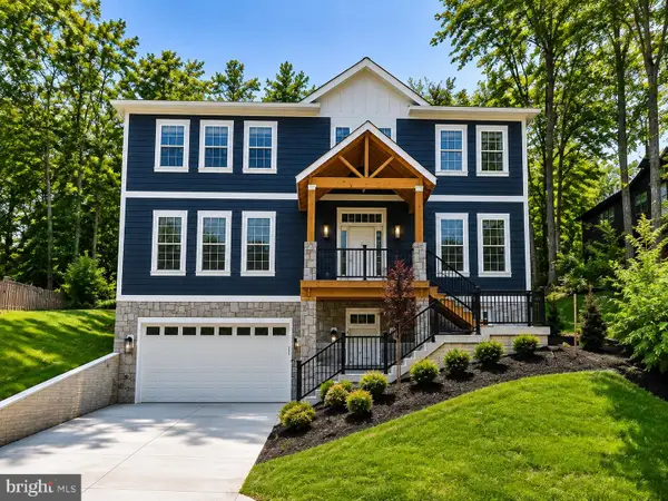 16088 Deer Park Dr, DUMFRIES, VA 22025