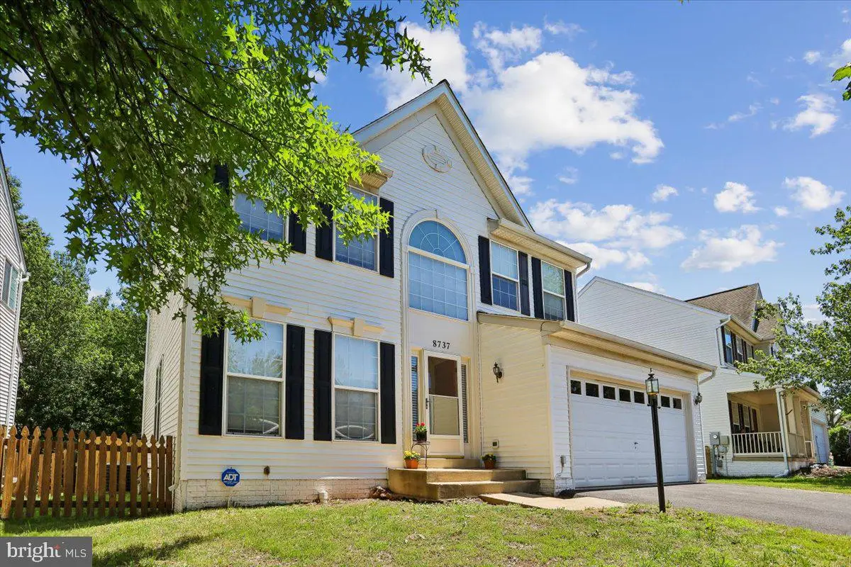 8737 Hackney Dr, Bristow, VA 20136 - #1