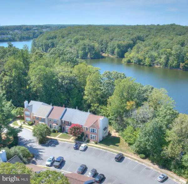 11366 Aegean Ter, WOODBRIDGE, VA 22192