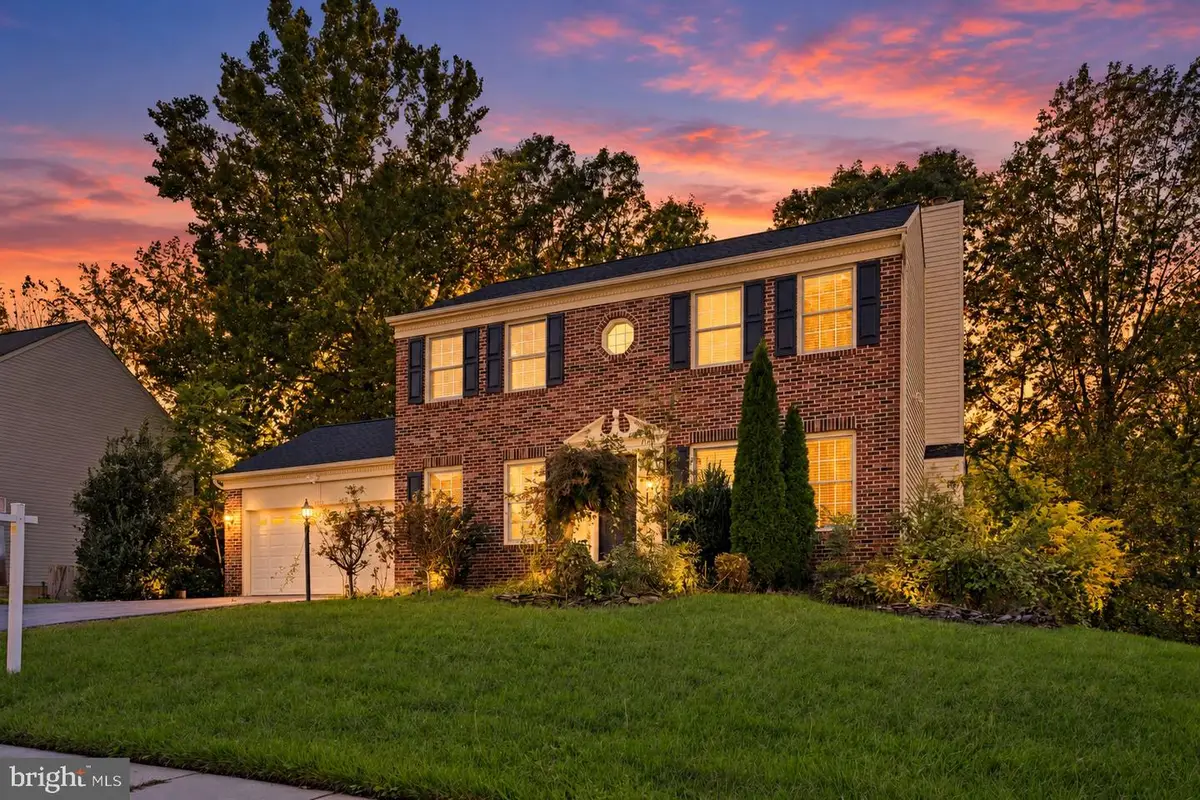 16120 Kennedy St, Woodbridge, VA 22191 - #1