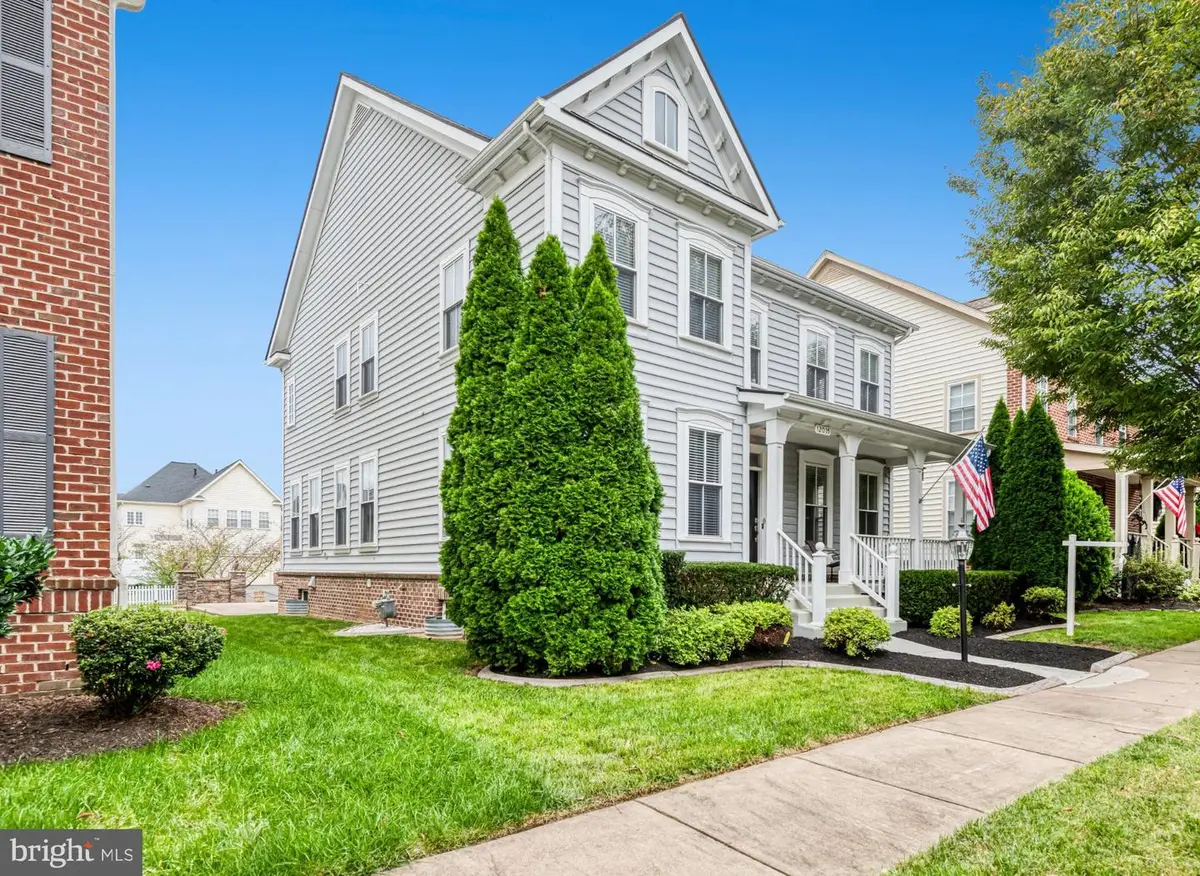 12035 Infantry Ln, Bristow, VA 20136 - #1