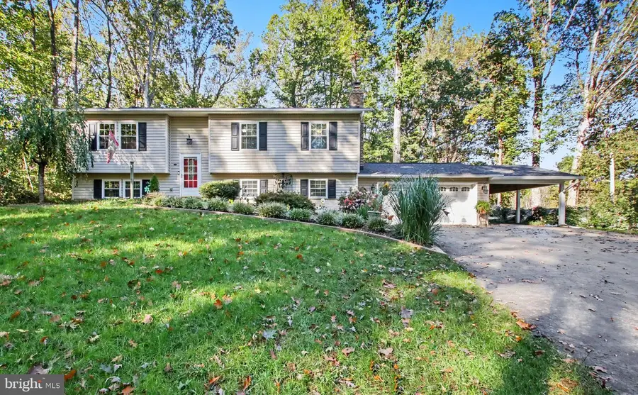 8804 Doug Dr, Nokesville, VA 20181 - #2