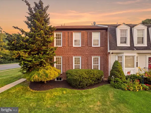 12156 Winona Dr, WOODBRIDGE, VA 22192