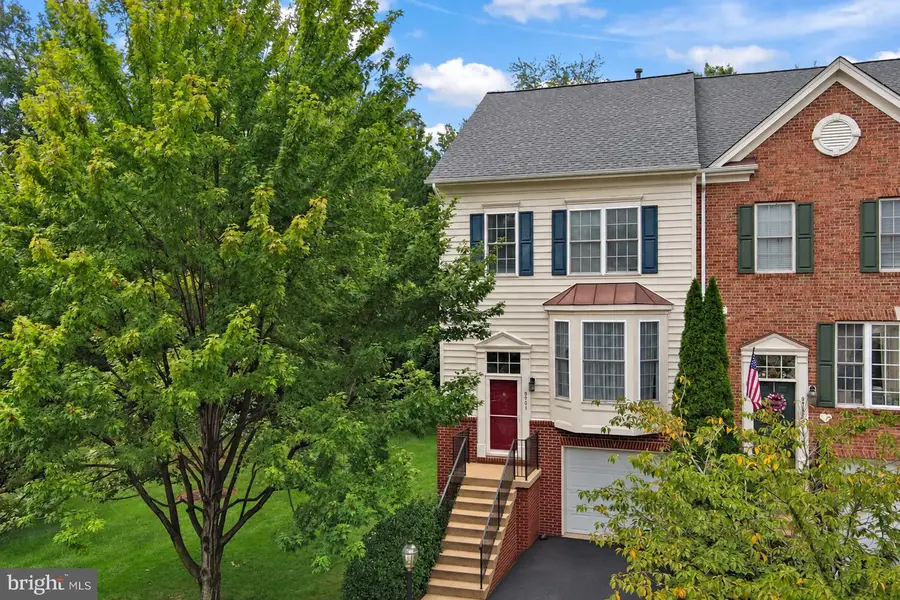 9701 Cheshire Ridge Cir, Manassas, VA 20110 - #2