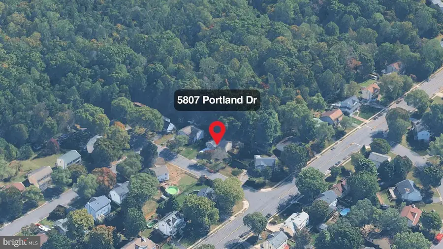 5807 Portland Dr, Woodbridge, VA 22193 - #3