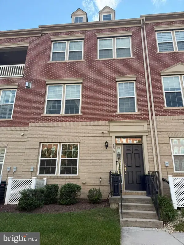 7870 Crescent Park Dr, GAINESVILLE, VA 20155