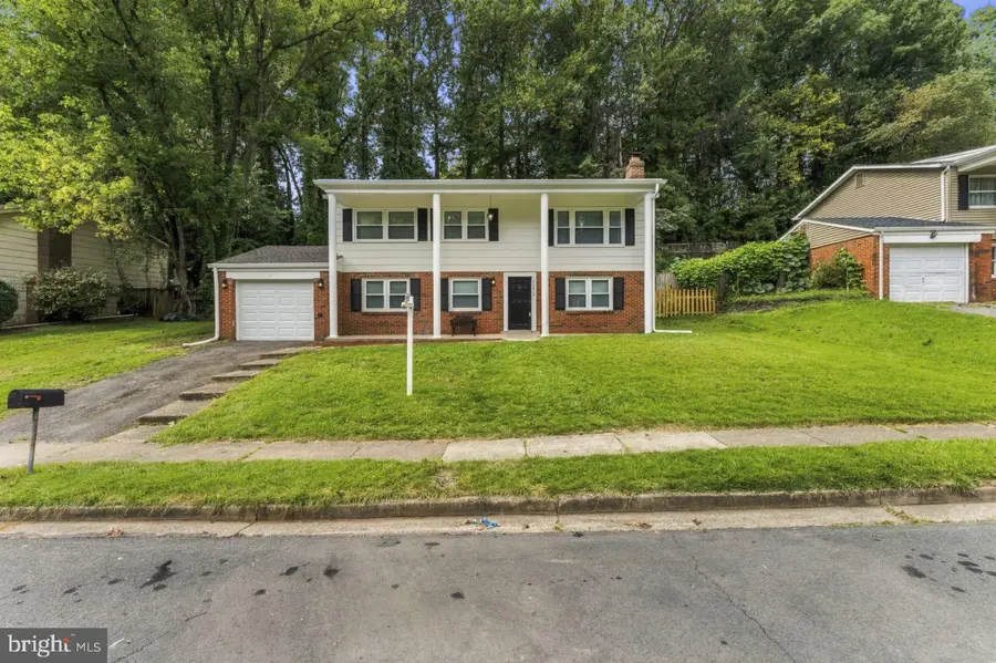 13424 Kingsman Rd, Woodbridge, VA 22193 - #2