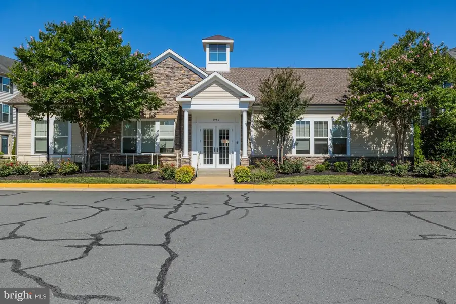 13982 Gary Fisher Trl #134, Gainesville, VA 20155 - #3