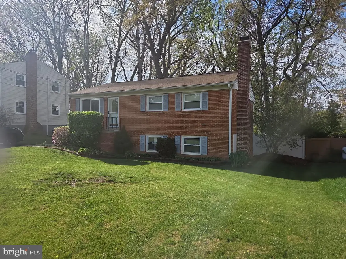 2208 Emporia St, Woodbridge, VA 22191 - #1