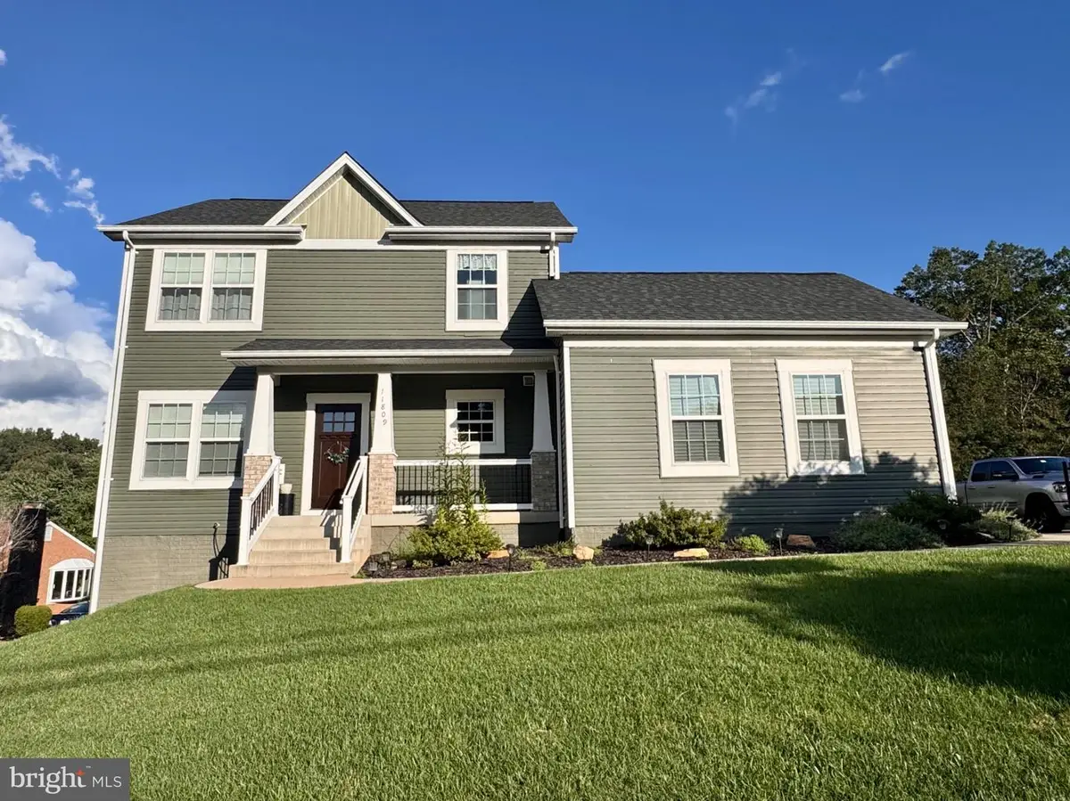 11809 Bradley Forest Rd, Manassas, VA 20112 - #1