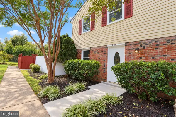 8601 Newton Pl, MANASSAS, VA 20111