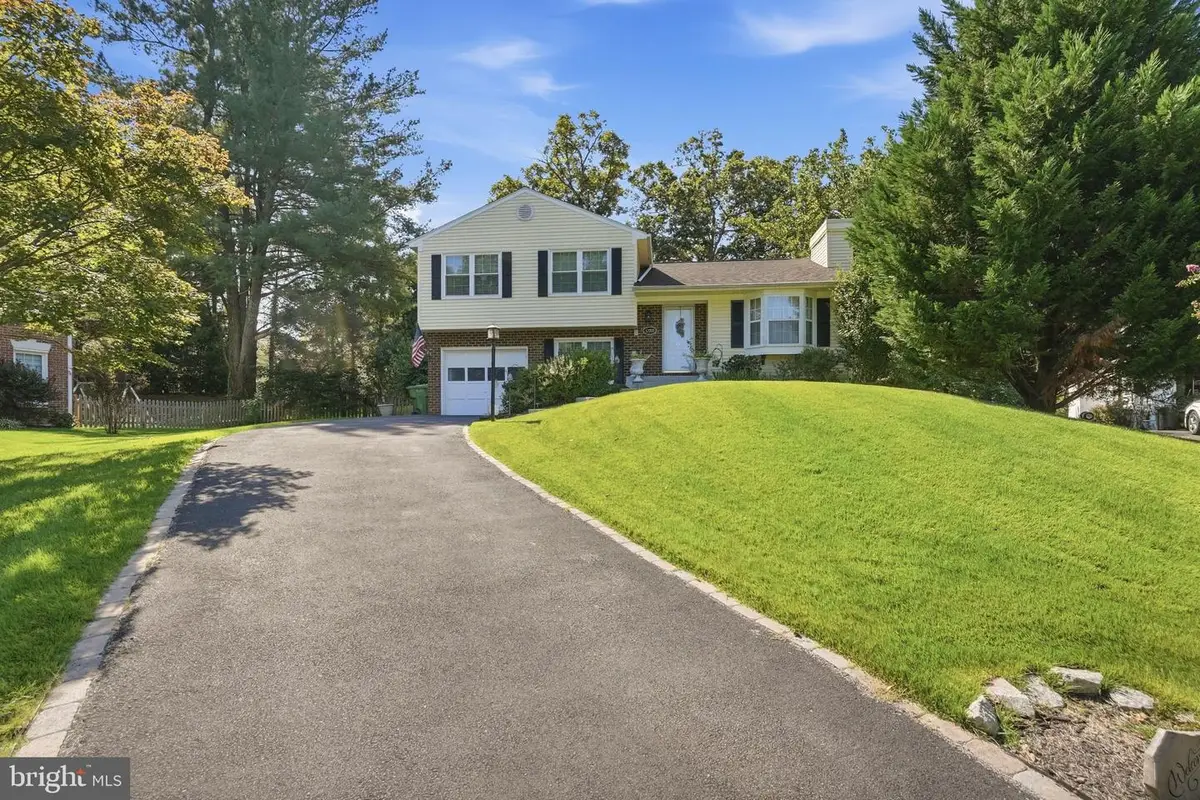 12008 Point Longstreet Way, Woodbridge, VA 22192 - #1
