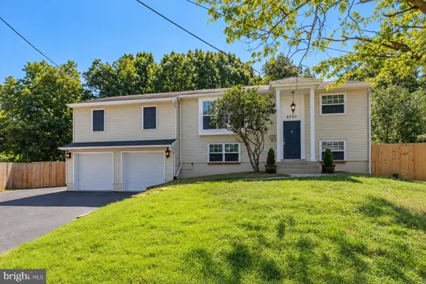 9703 Fairmont Ave, MANASSAS, VA 20109