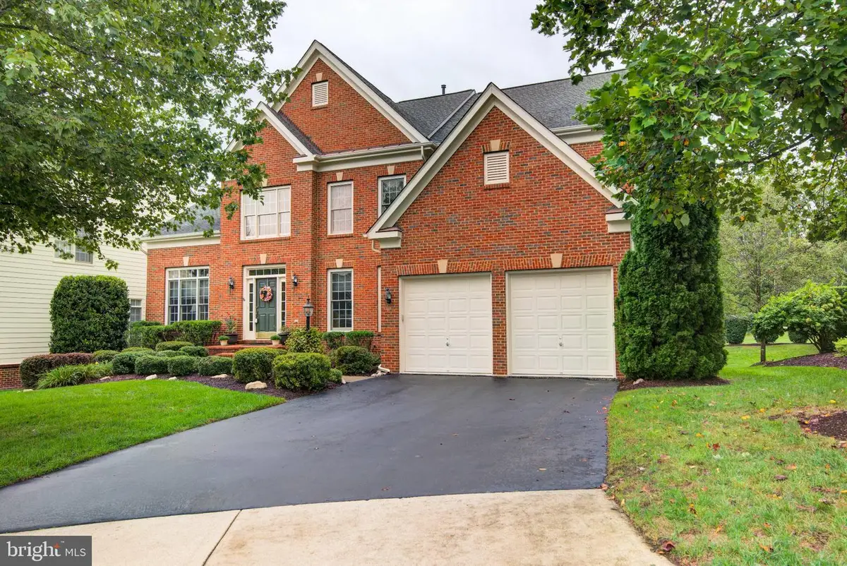 4453 Tuscany Ct, Woodbridge, VA 22192 - #1