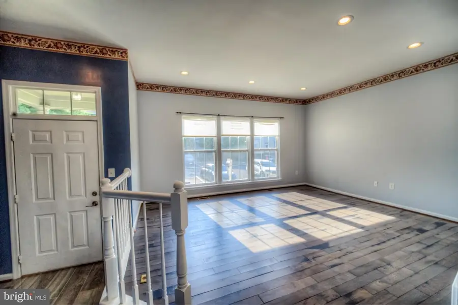 14100 Carmody Pl, Woodbridge, VA 22193 - #2