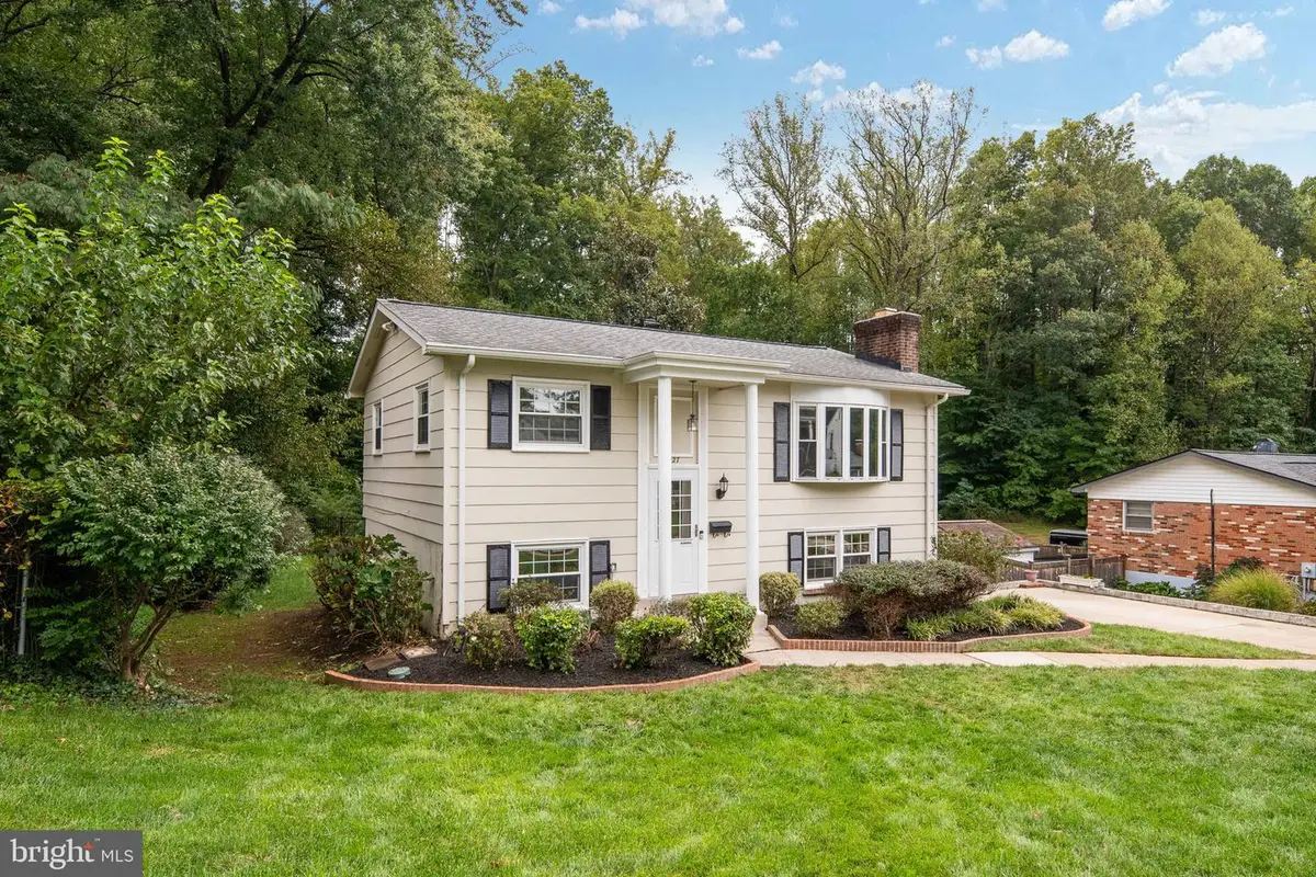 3927 Forestdale Ave, Woodbridge, VA 22193 - #1