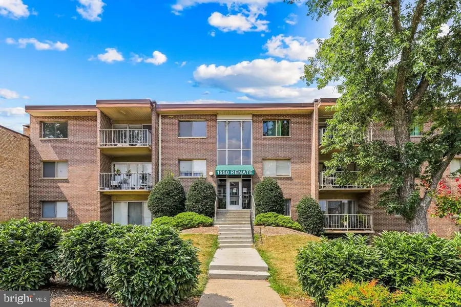 1550 Renate Dr #104, Woodbridge, VA 22192 - #2