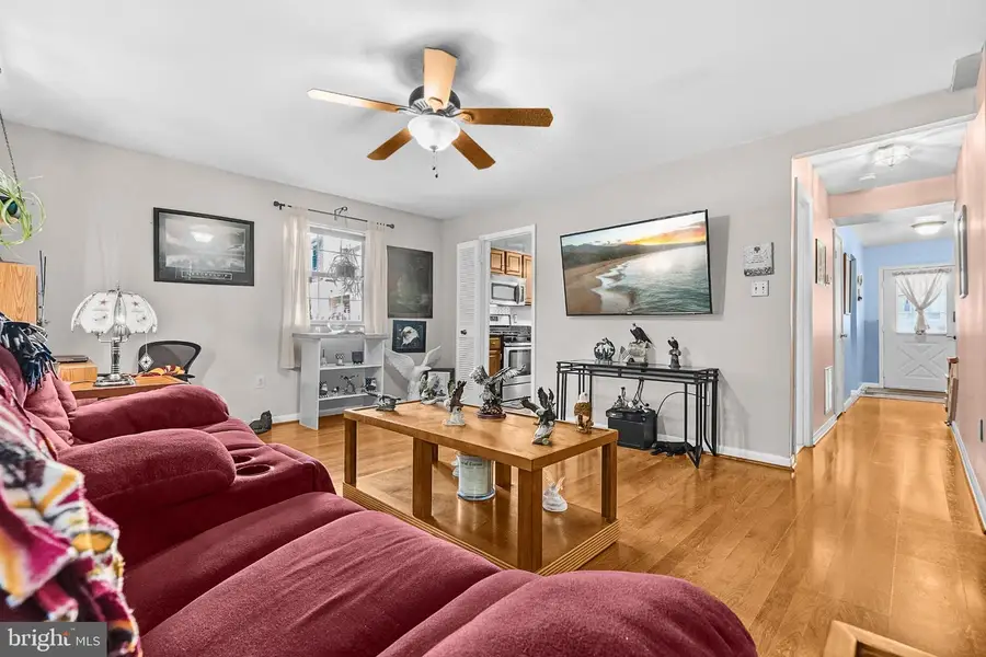 15094 Cardin Pl, Woodbridge, VA 22193 - #2