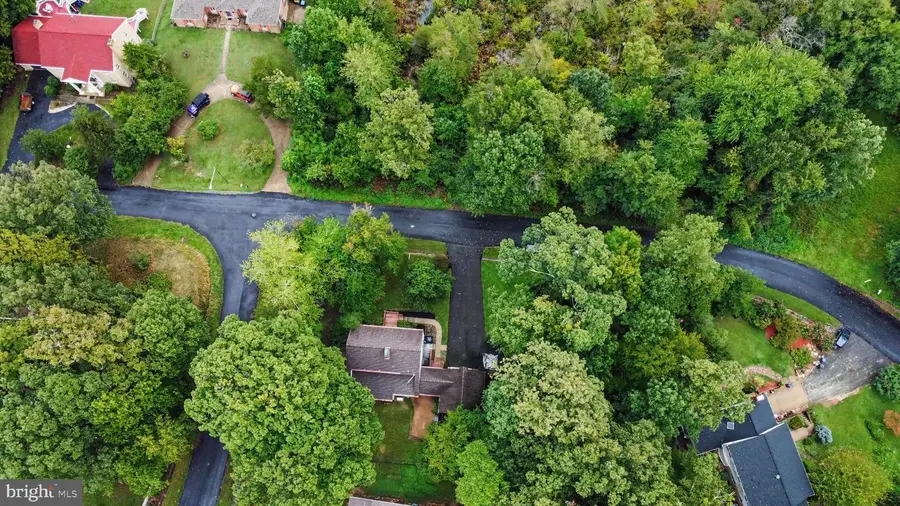 3210 Riverview Dr, Triangle, VA 22172 - #3