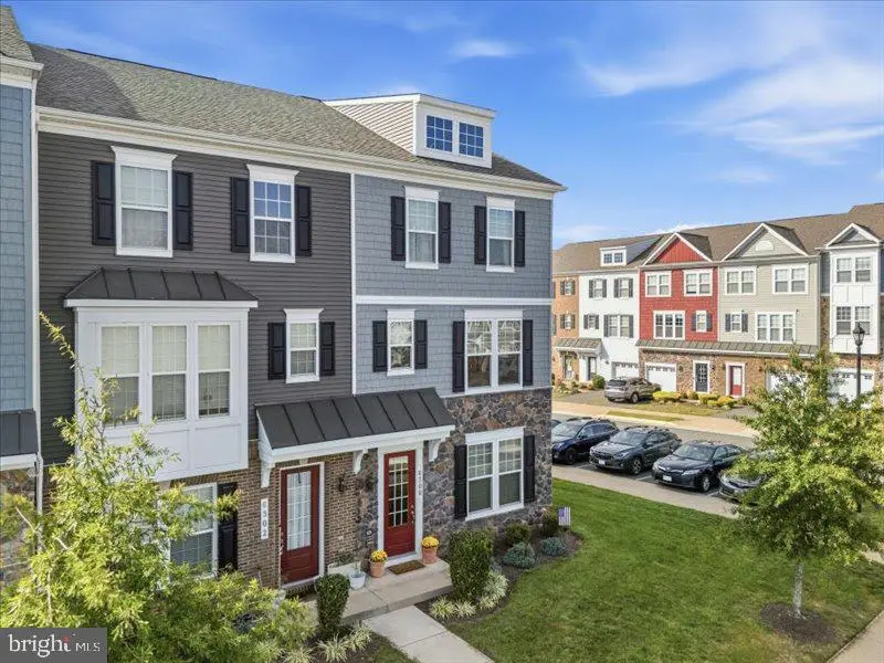 6300 Berkley Bridge Pl, Haymarket, VA 20169 - #3