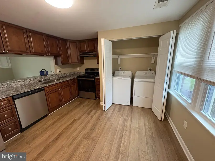 3447 Brookville Ln, Woodbridge, VA 22192 - #2