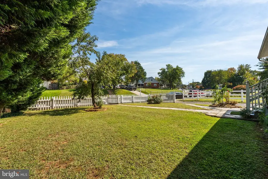 7916 Manassas Dr, Manassas, VA 20111 - #3