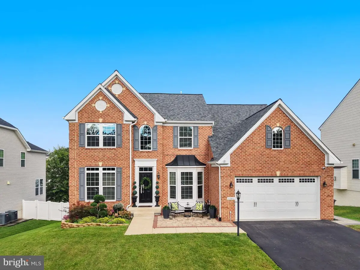3341 Soaring Cir, Woodbridge, VA 22193 - #1