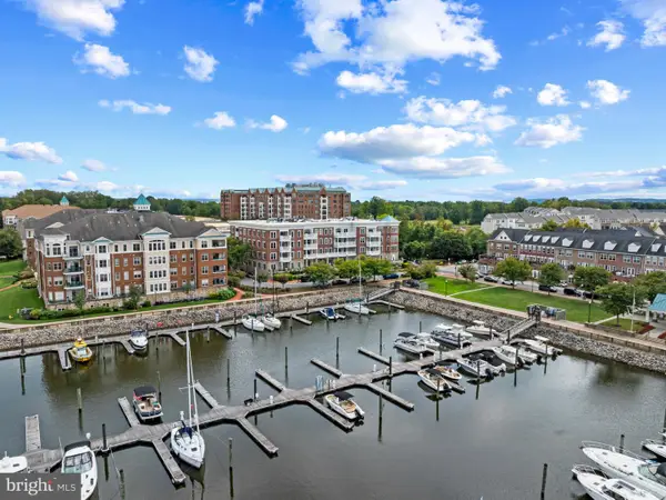525 Belmont Bay Dr #205, WOODBRIDGE, VA 22191