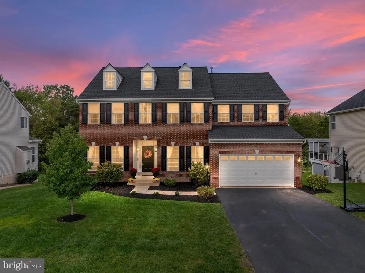 8580 Rothbury Dr, Bristow, VA 20136 - #1