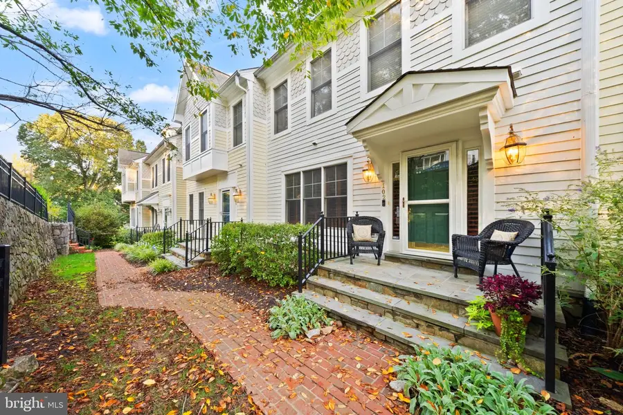 102 Edgehill Dr, Occoquan, VA 22125 - #3